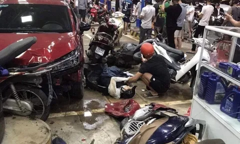 Tài xế ô tô say xỉn, tông hàng loạt xe máy tại cây xăng: Thiệt hại thế nào?