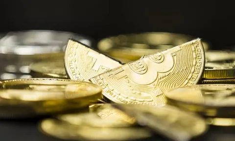 Bitcoin rớt giá thảm