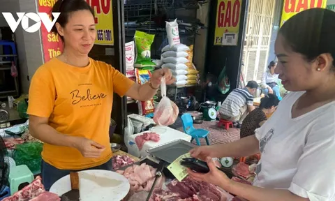 Bát phở giá 60.000 đồng, quán ăn cứ thản nhiên thu lợi?