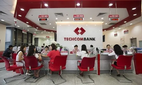 "Ném tiền" cho vay bất động sản, nợ có khả năng mất vốn của Techcombank vọt lên gần 1.000 tỷ đồng