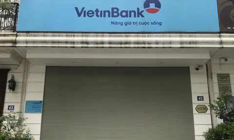 Người mua nhà khốn khổ vay tiền ngân hàng vì “cạn room” tín dụng