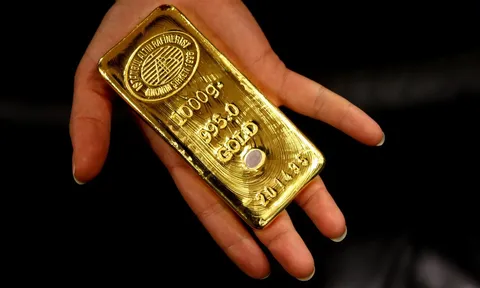 Giá vàng hôm nay 1/10: Giá vàng SJC 'dậy sóng', sẽ chỉ biến động trong vùng giới hạn, USD gây bất ngờ