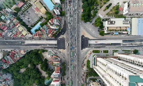 Công nhân hầm chui 700 tỉ ở Hà Nội: 4 tháng không lương, 3 năm nợ BHXH