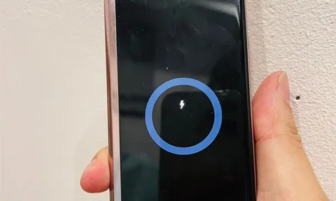 Khách hàng bức xúc vì dịch vụ kinh doanh kém chất lượng của Samsung