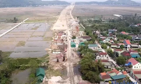 Chủ đầu tư cao tốc Diễn Châu - Bãi Vọt nói gì khi Bộ Giao thông yêu cầu thay nhà thầu yếu kém?