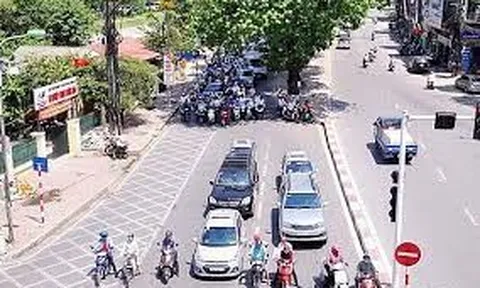 Nắng nóng gay gắt trở lại vào cuối tuần ở miền Bắc