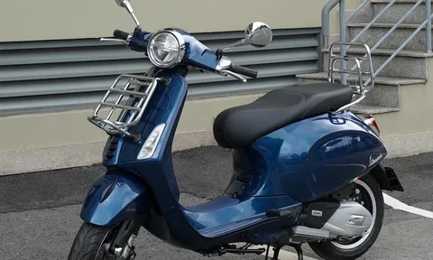 Bộ sưu tập “Sống động Vespa” có bảng màu đa dạng chiều tâm lý chị em