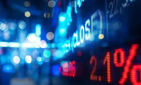 Kỳ vọng cơ hội đầu tư cổ phiếu nhóm ngành nào trong nửa cuối năm 2022?