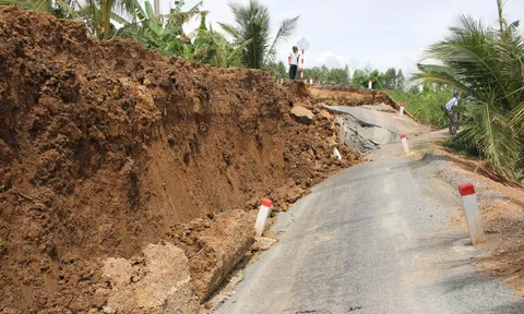 Tuyến đường ở Long An vừa làm xong đã sụt lún kỷ lục chưa từng có