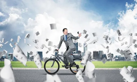 Giao dịch chứng khoán chiều 17/2: Thị trường xanh vỏ đỏ lòng